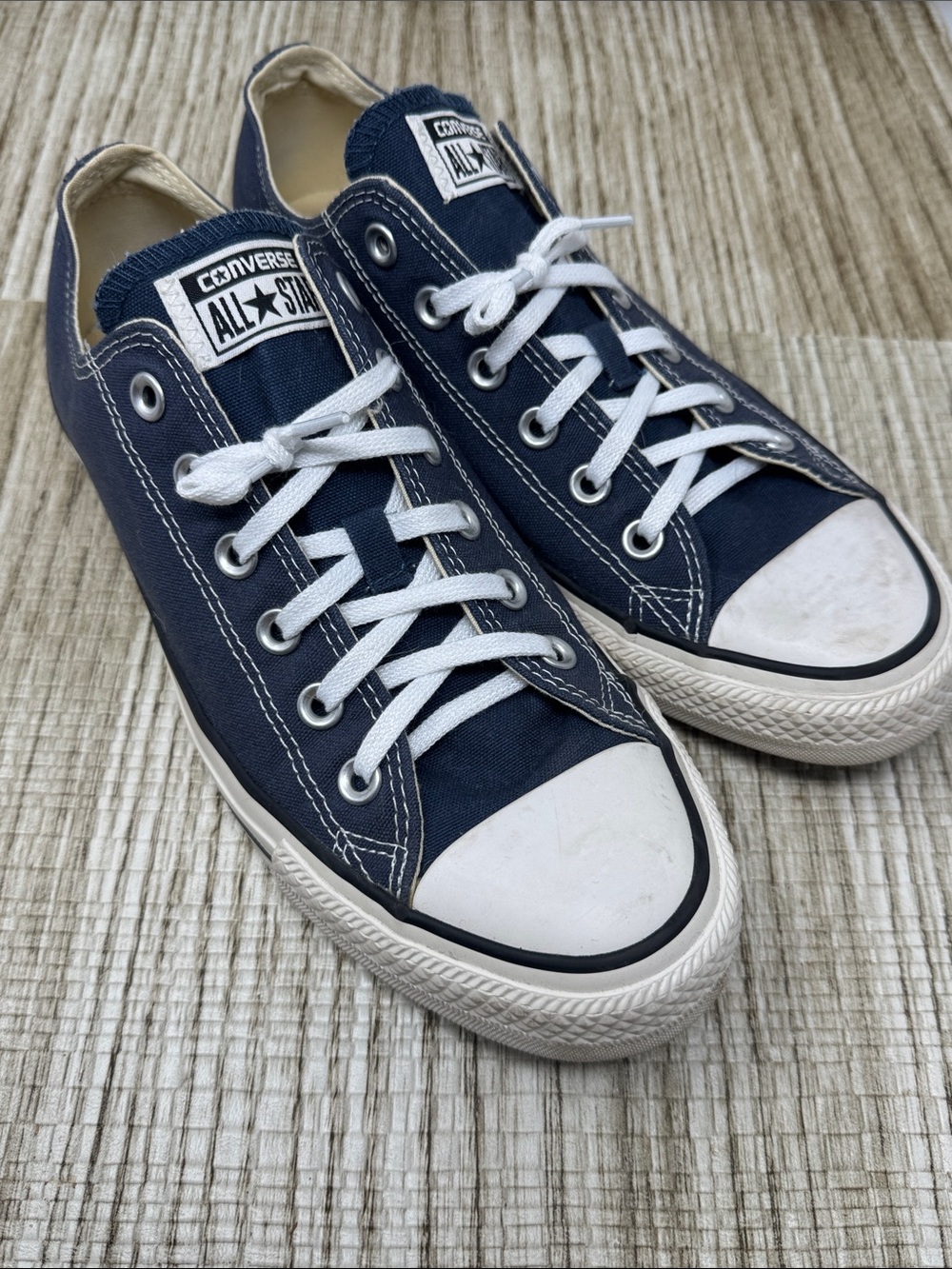 Converse Low Top